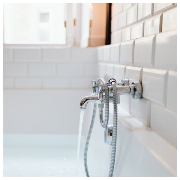 bathtub faucet running